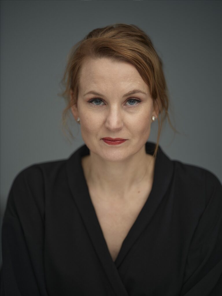 Våld, sak, poesi